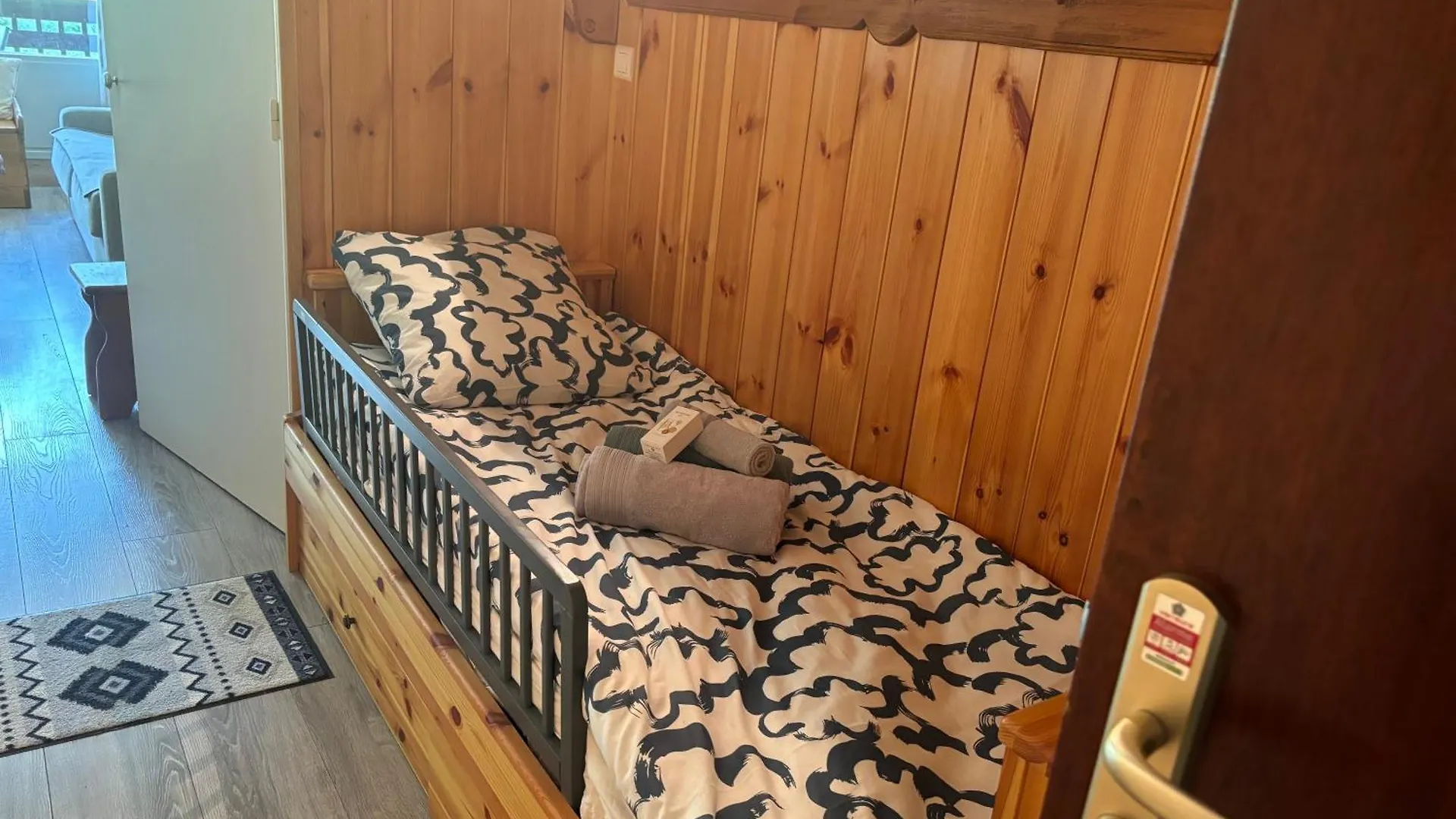 Studio Le P'Tit Aigle La Salle-les-Alpes 0*,  France